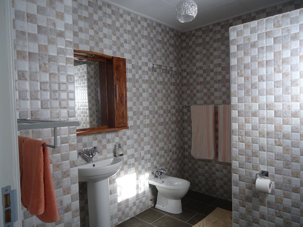 Chez Michellin Pensions Residence Диг Екстериор снимка